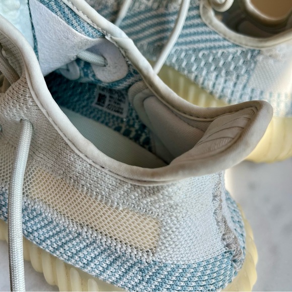 Adidas Yezzy Boost 350 Size 7 - Picture 11 of 16